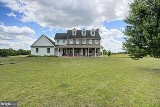 1430 LONGS GAP RD, Carlisle, PA 17013