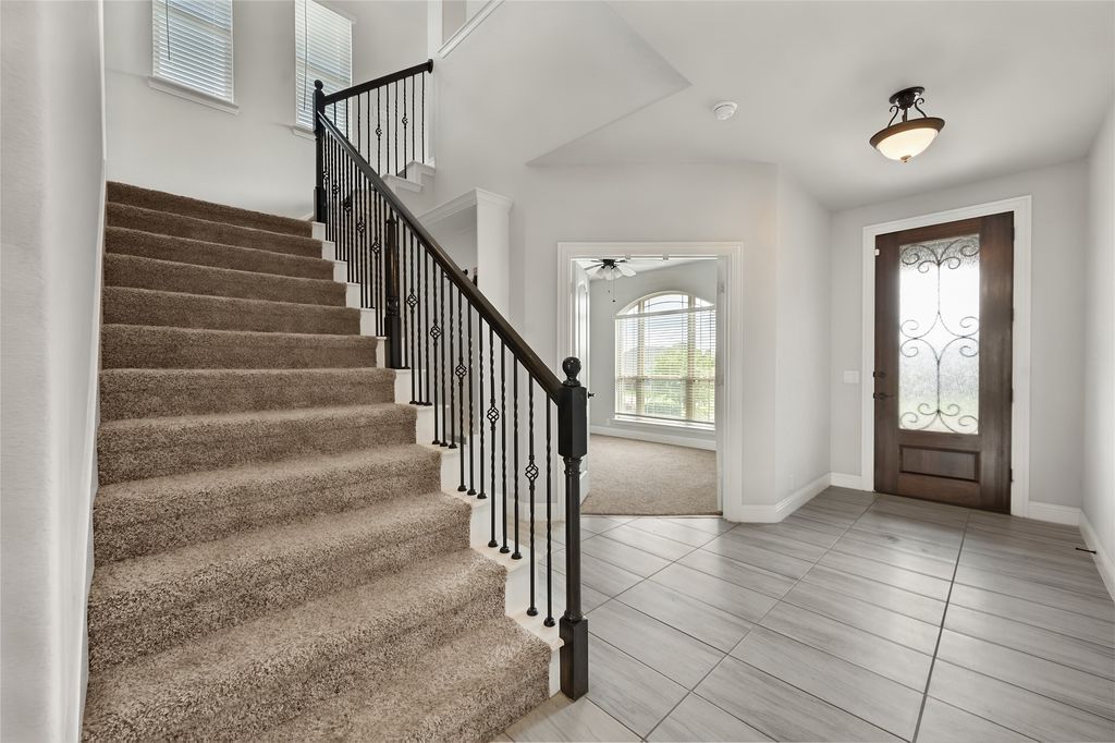 807 Imperial Way, Mansfield, TX 76063 — photo 3