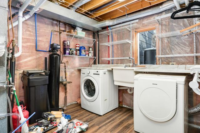 13715 59th Place N, Plymouth, MN 55446