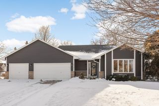 13715 59th Place N, Plymouth, MN 55446