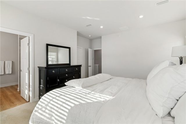 410 Scharberry Ln, Mars Boro, PA 16046