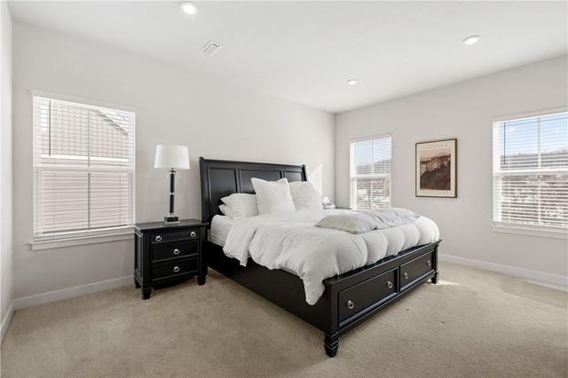 410 Scharberry Ln, Mars Boro, PA 16046