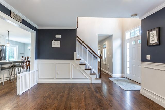590 Front St, Marion, MA 02738