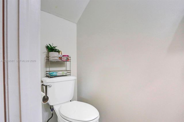 10540 SW 154th 7 7, Miami, FL 33196