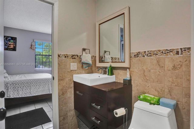 10540 SW 154th 7 7, Miami, FL 33196