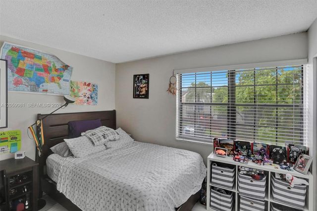 10540 SW 154th 7 7, Miami, FL 33196