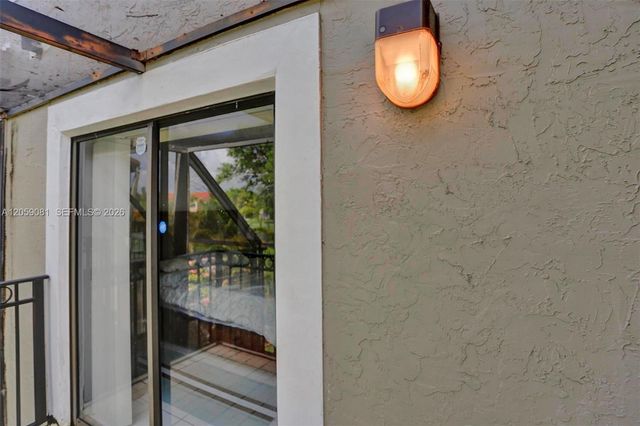 10540 SW 154th 7 7, Miami, FL 33196