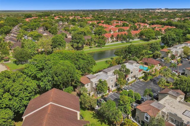 10540 SW 154th 7 7, Miami, FL 33196