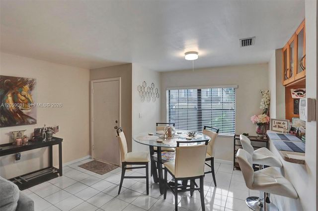 10540 SW 154th 7 7, Miami, FL 33196