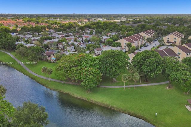 10540 SW 154th 7 7, Miami, FL 33196