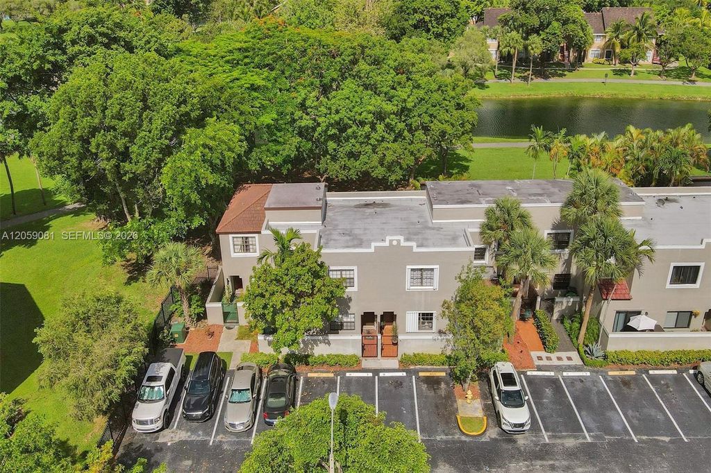 10540 SW 154th 7 7, Miami, FL 33196