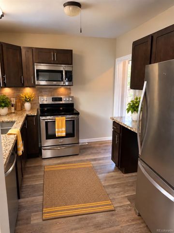 1785 Del Mar Parkway, Aurora, CO 80010