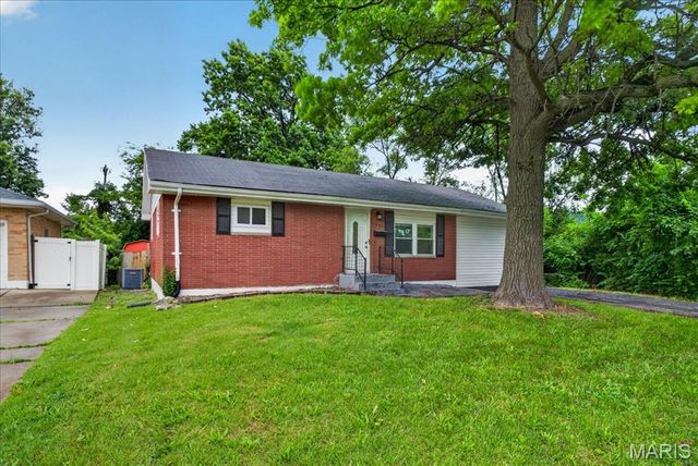 722 State Street, Dupo, IL 62239