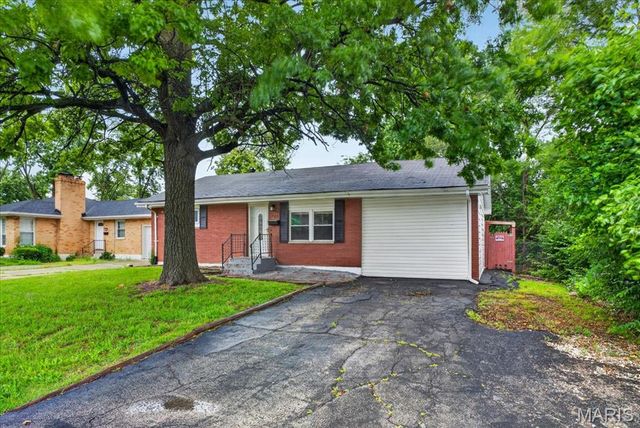 722 State Street, Dupo, IL 62239