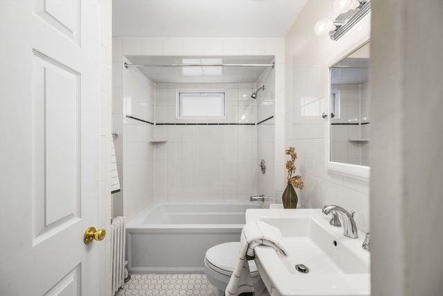 66 Gordon St, Somerville, MA 02144