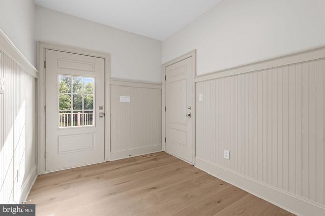 102 PICKWICK DR, Doylestown, PA 18901