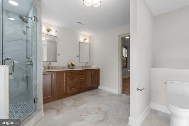 102 PICKWICK DR, Doylestown, PA 18901