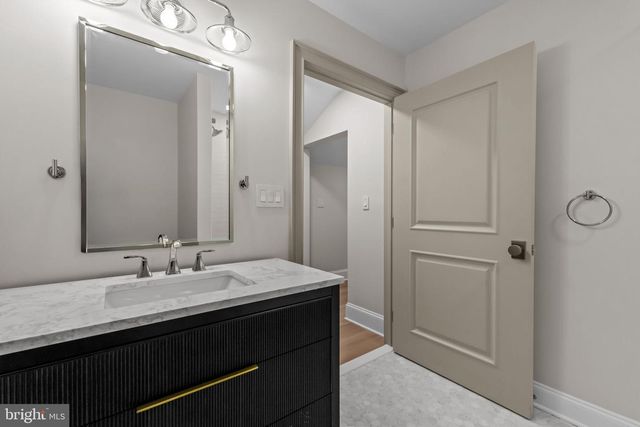 102 PICKWICK DR, Doylestown, PA 18901