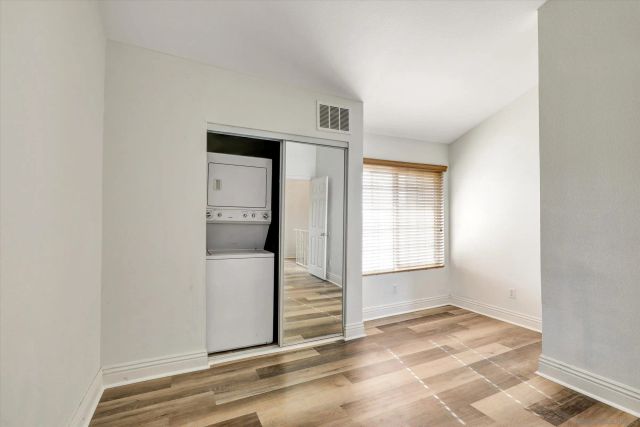 10280 Maya Linda 58, San Diego, CA 92126