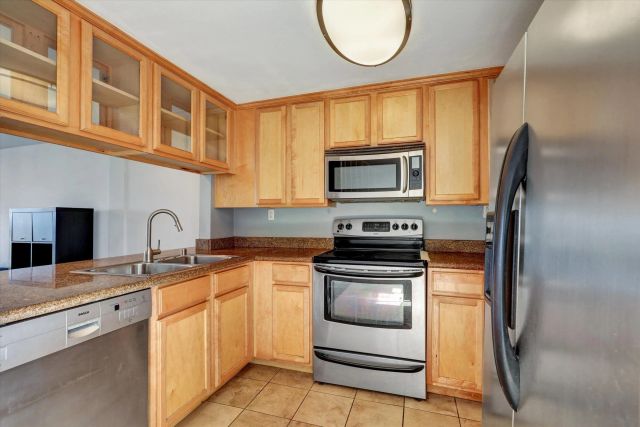 10280 Maya Linda 58, San Diego, CA 92126