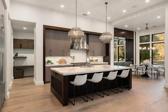 5331 Barton Rd, Loomis, CA 95650