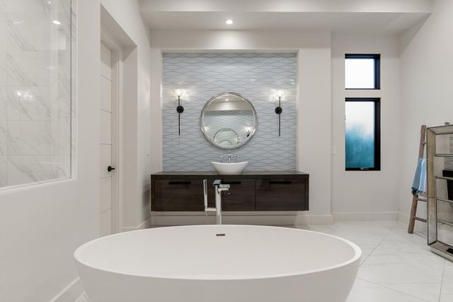 5331 Barton Rd, Loomis, CA 95650