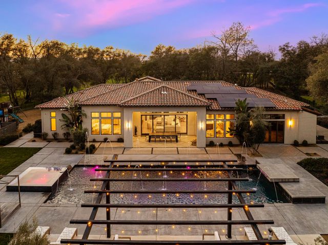 5331 Barton Rd, Loomis, CA 95650