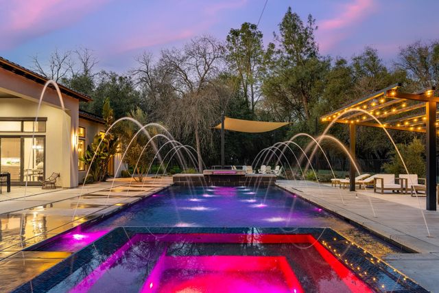 5331 Barton Rd, Loomis, CA 95650