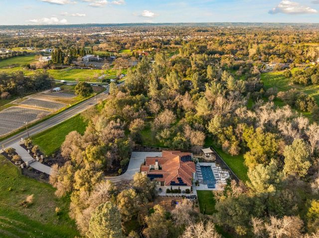 5331 Barton Rd, Loomis, CA 95650