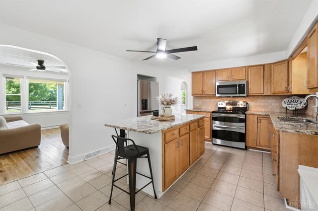 3214 Middleboro Road, Washington Twp, OH 45152