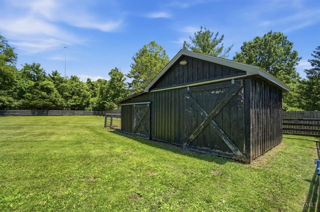 3214 Middleboro Road, Washington Twp, OH 45152