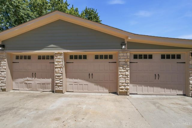 3214 Middleboro Road, Washington Twp, OH 45152