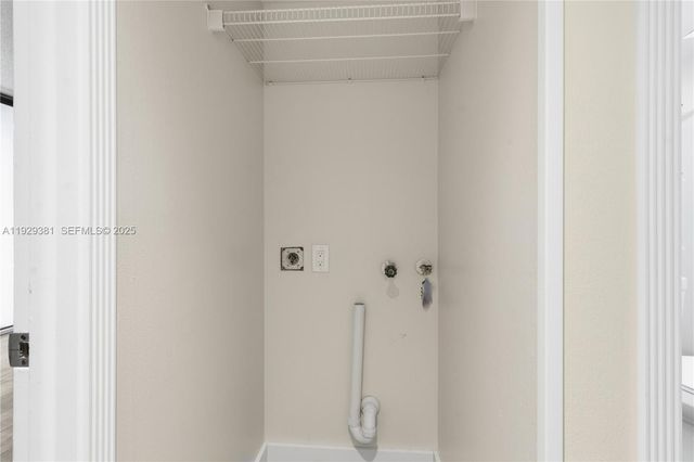 3300 NE 192nd St LP06, Aventura, FL 33180