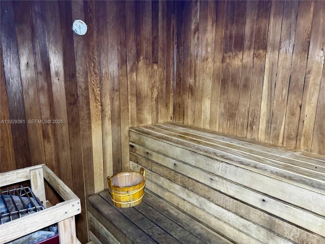 3300 NE 192nd St LP06, Aventura, FL 33180