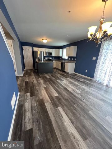 2317 BARTLETT RD, Harrisburg, PA 17110