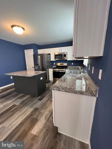 2317 BARTLETT RD, Harrisburg, PA 17110