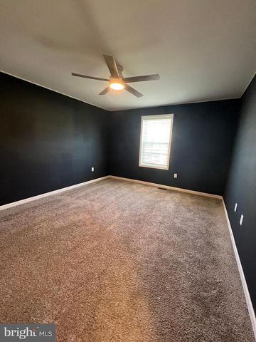 2317 BARTLETT RD, Harrisburg, PA 17110