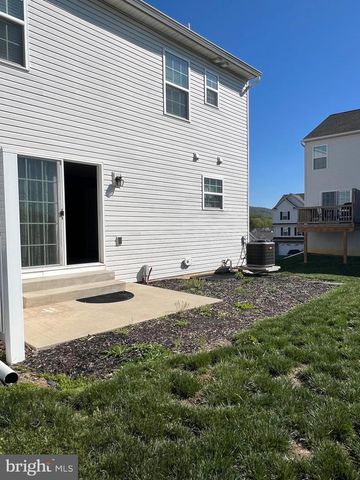 2317 BARTLETT RD, Harrisburg, PA 17110