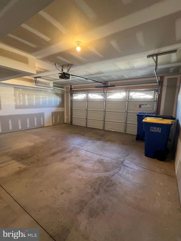 2317 BARTLETT RD, Harrisburg, PA 17110
