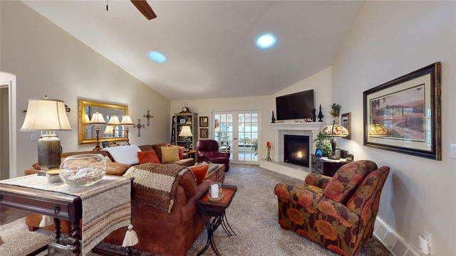 2570 SADDLEWOOD Drive 44, Waterford, PA 16441