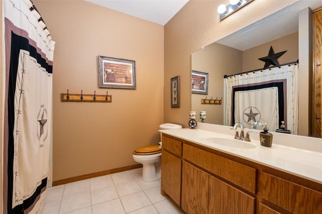 120 Craigen RD, Liberty Hill, TX 78642