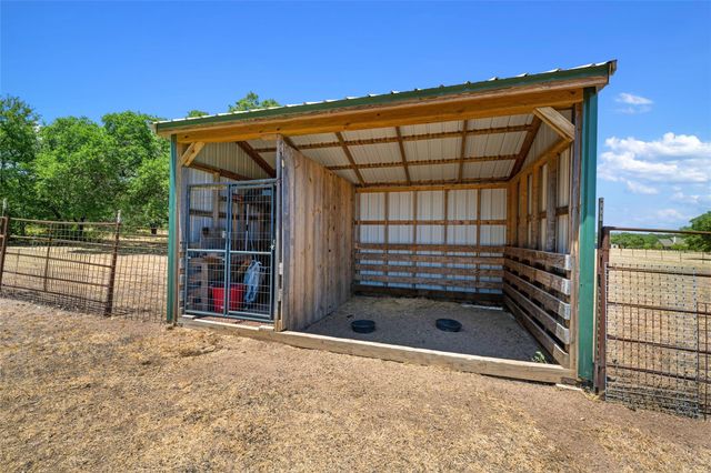 120 Craigen RD, Liberty Hill, TX 78642