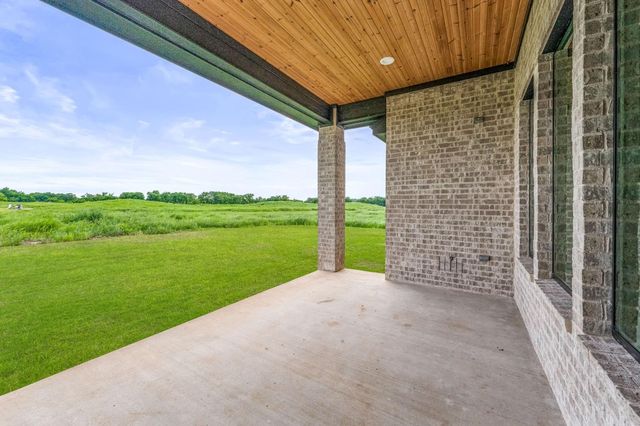 117 Eagle Court, Glen Rose, TX 76077