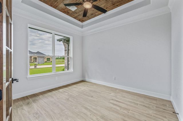 117 Eagle Court, Glen Rose, TX 76077