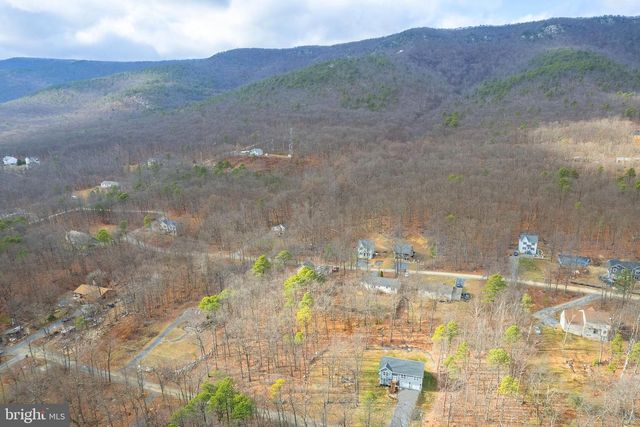 415 QUAIL DR, Winchester, VA 22602