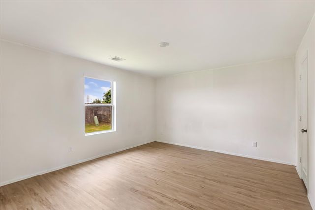 4343 Palmetto Grove Lane, Baytown, TX 77521