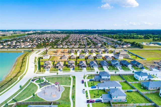 4343 Palmetto Grove Lane, Baytown, TX 77521