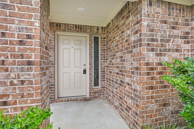 4343 Palmetto Grove Lane, Baytown, TX 77521