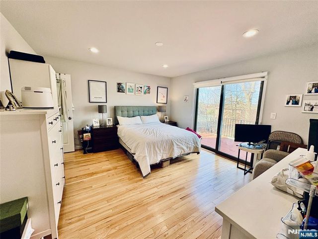 519 Broad Avenue, Palisades Park, NJ 07650