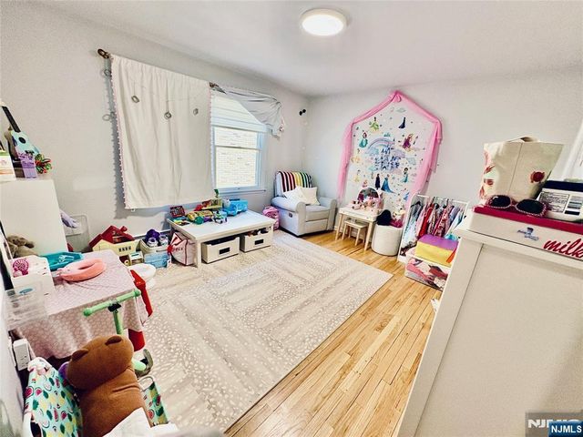 519 Broad Avenue, Palisades Park, NJ 07650